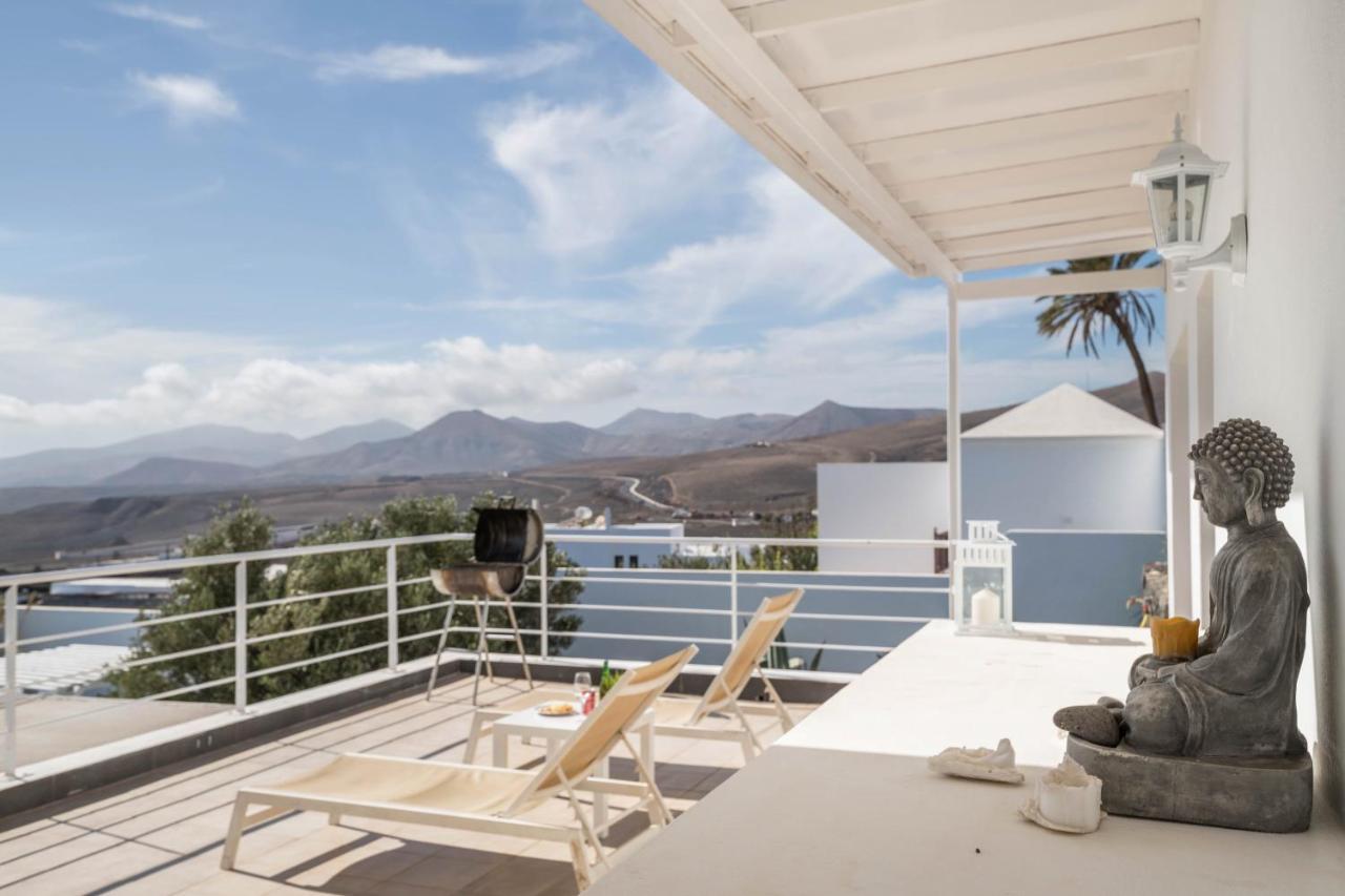 Villa Amanecer 4 à Yaiza  Extérieur photo